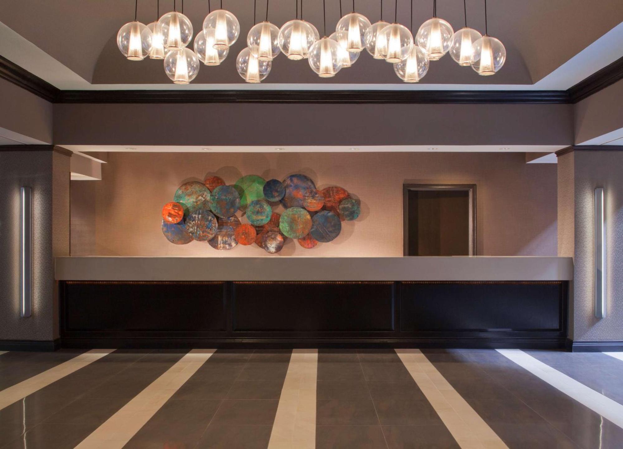 Embassy Suites By Hilton Houston Near The Galleria מראה חיצוני תמונה