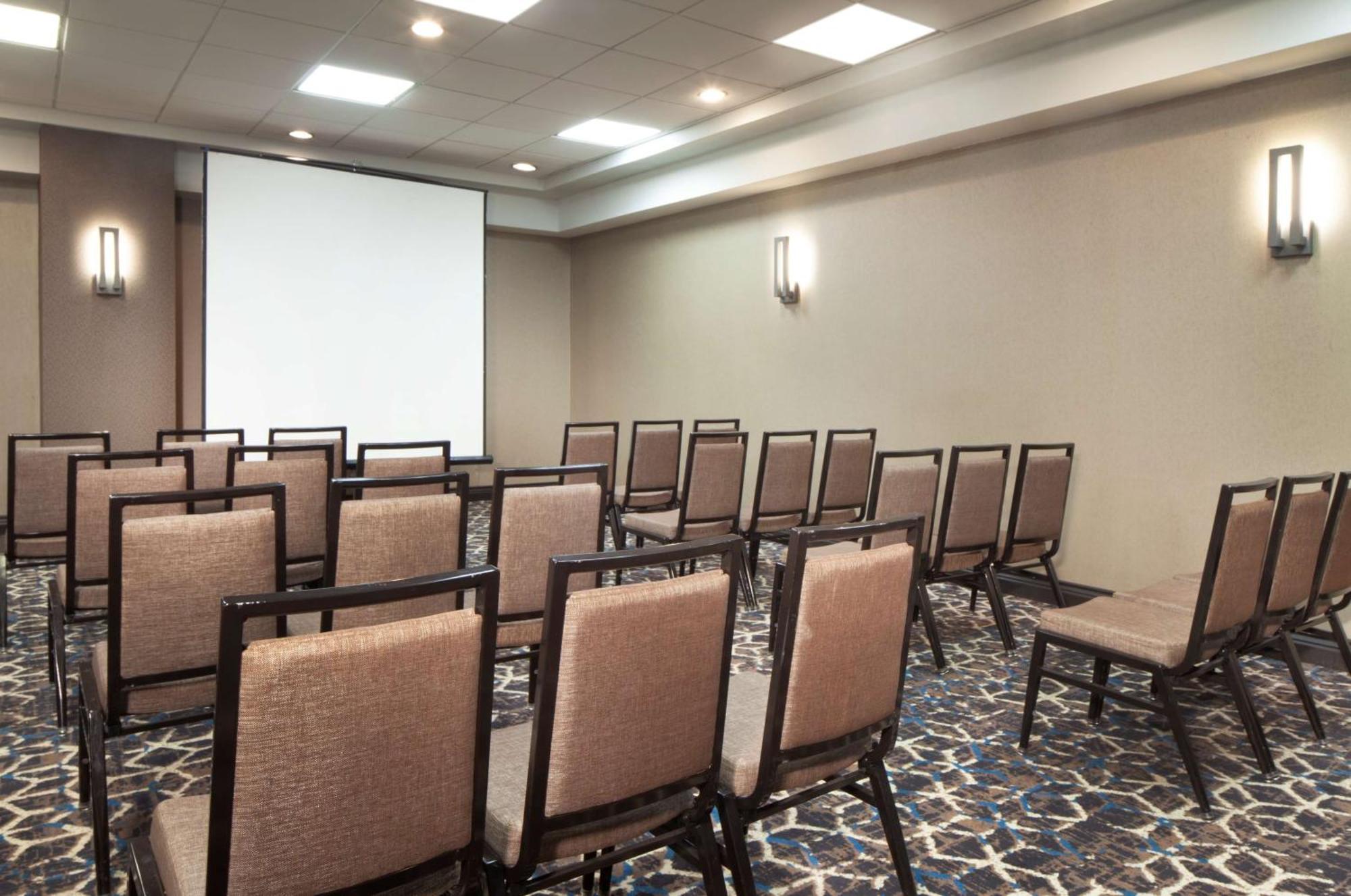 Embassy Suites By Hilton Houston Near The Galleria מראה חיצוני תמונה