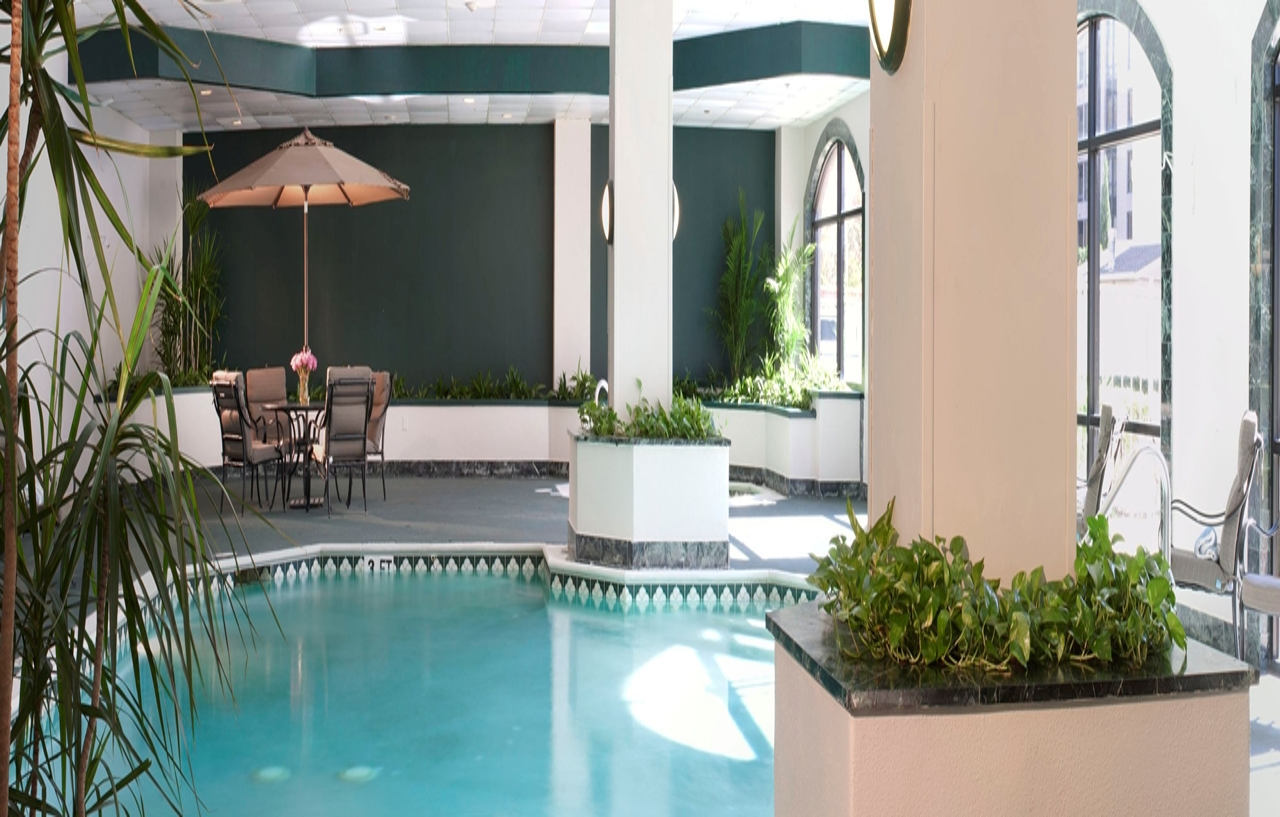 Embassy Suites By Hilton Houston Near The Galleria מראה חיצוני תמונה